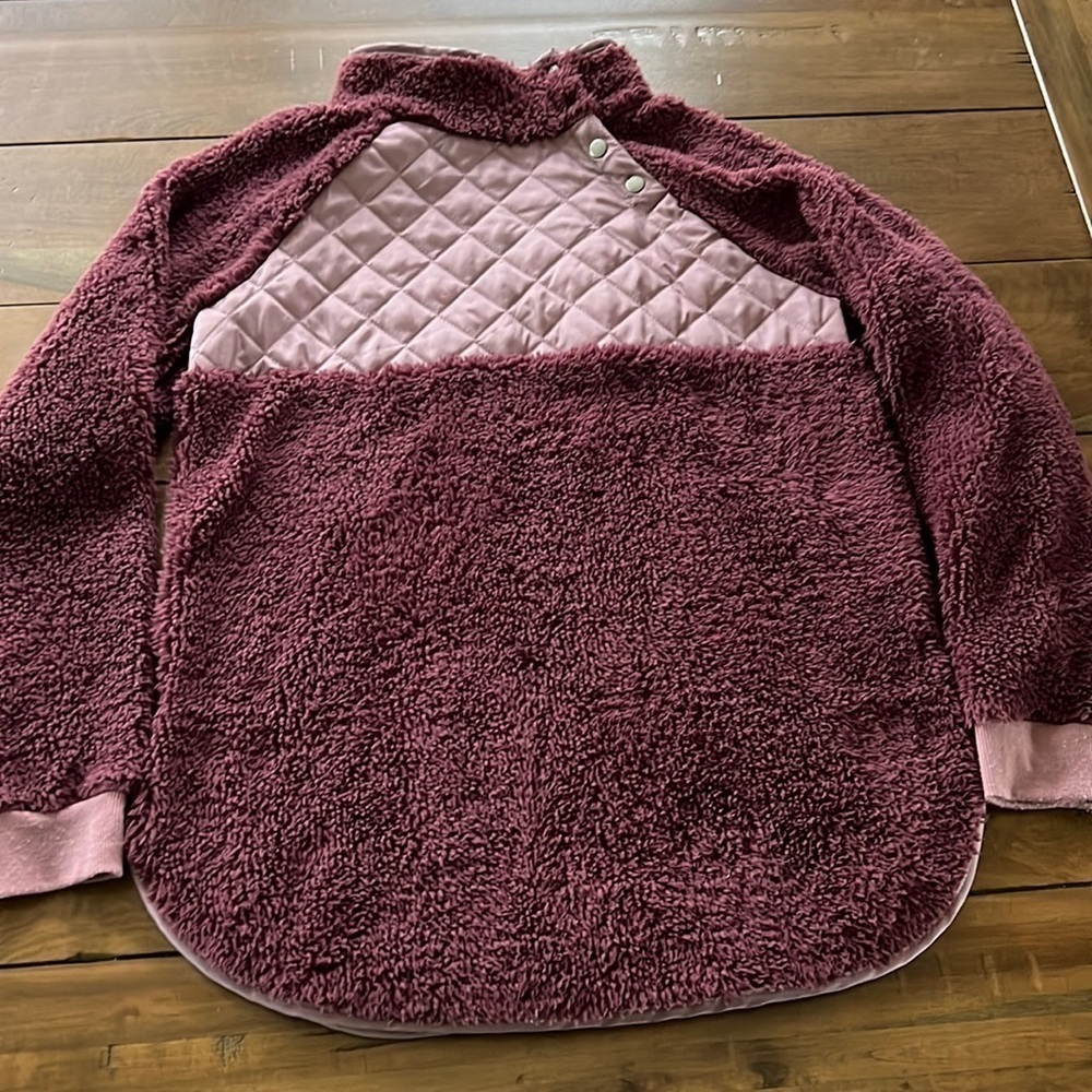 NATURALS Reflections size medium Sherpa quilted pullover